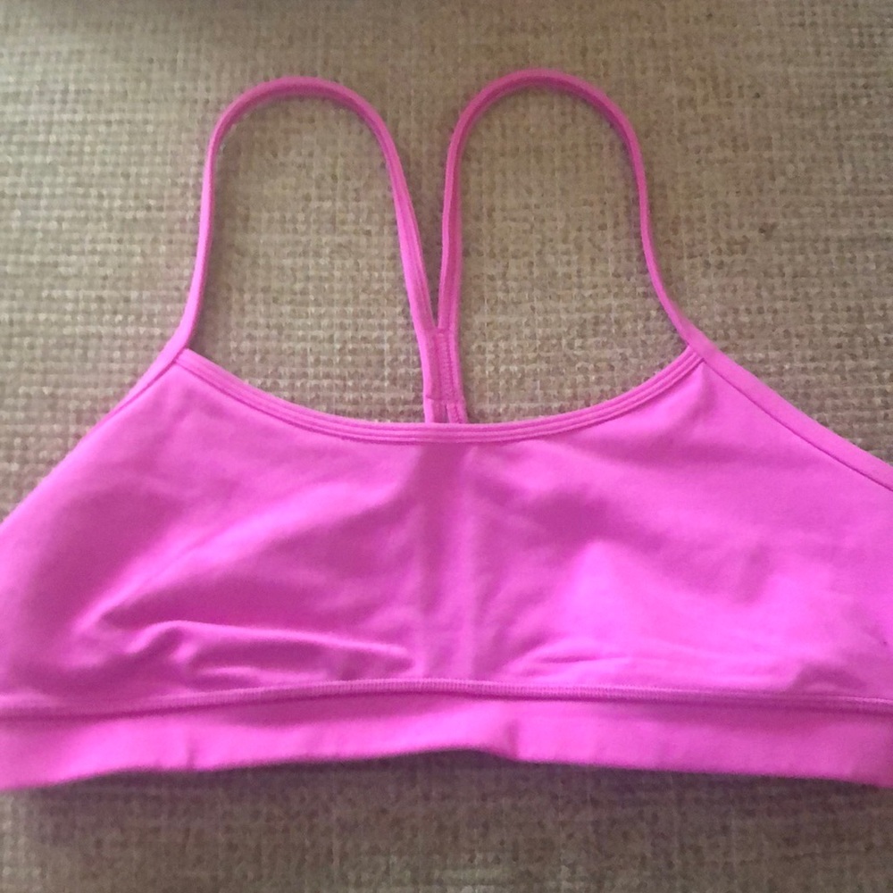 Lululemon sports bra.